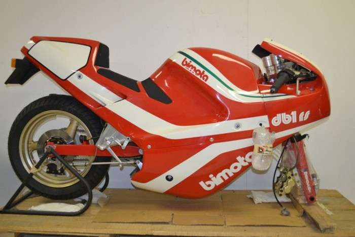 Капсула часу - «законсервований» мотоцикл Bimota DB1SR 1987 року випуску (13 фото)