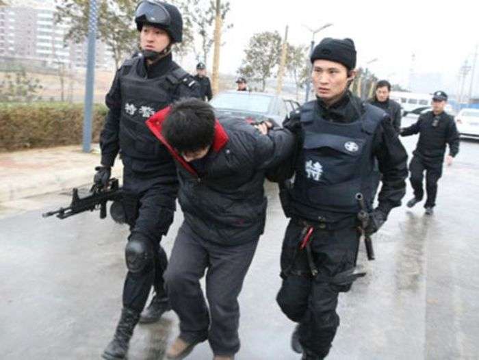 Злочини, карающиеся розстрілом у Китаї (6 фото + текст)