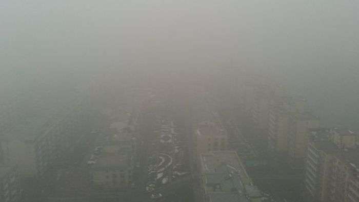 У Пекіні оголосили максимальний («червоний») рівень забруднення повітря (10 фото)