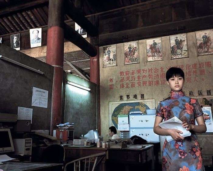 Занедбані міські і промислові китайські пейзажі у фотопроекті Чена Чжагана (44 фото)