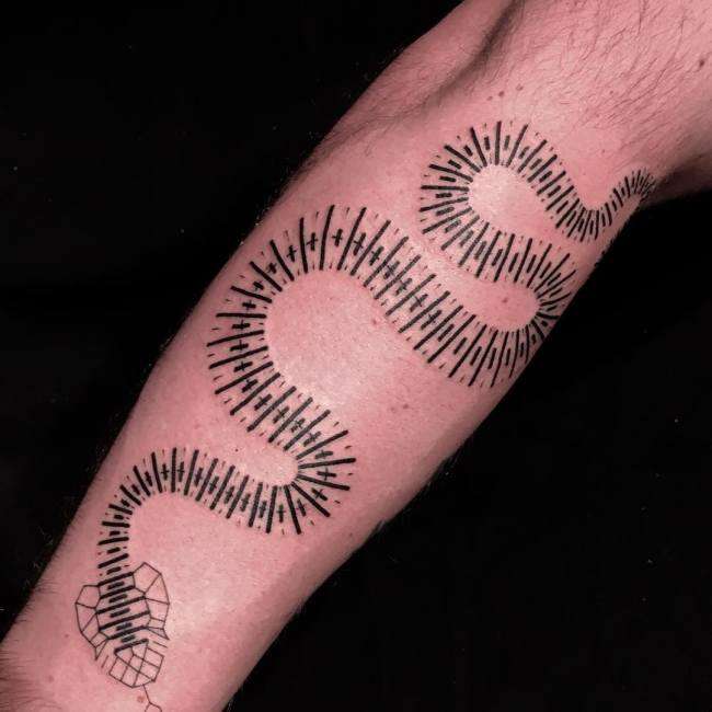 Скотт Кемпбелл - тату-майстер, який сам вирішує, яку набити татуювання клієнту (12 фото)