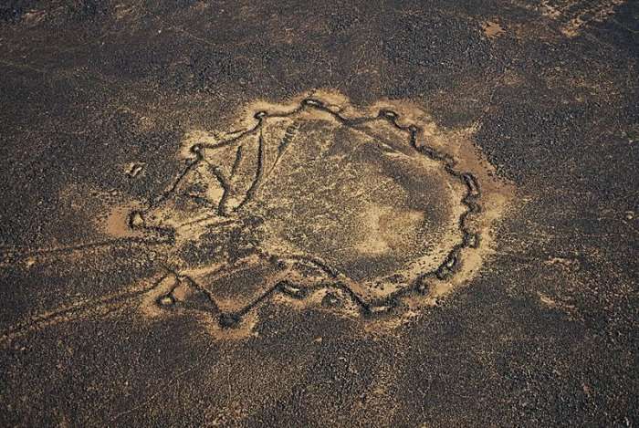 Пустельні «повітряні змії» на Близькому Сході (6 фото)
