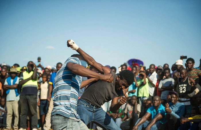 Кулачні бої Мусангве в ПАР (12 фото)