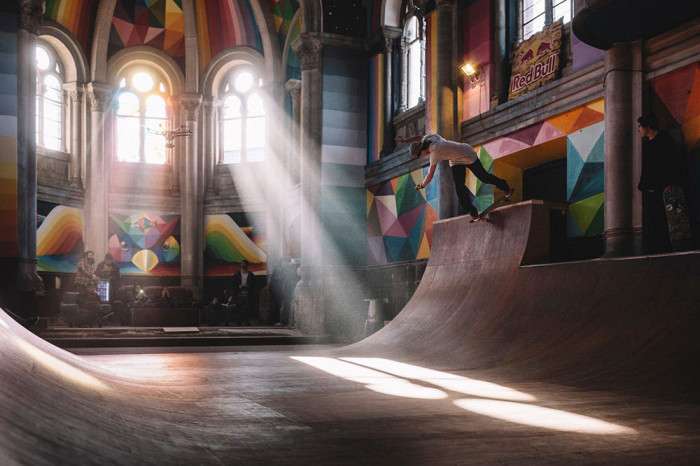 Занедбану іспанську церкву перетворили в скейт-парк (7 фото)