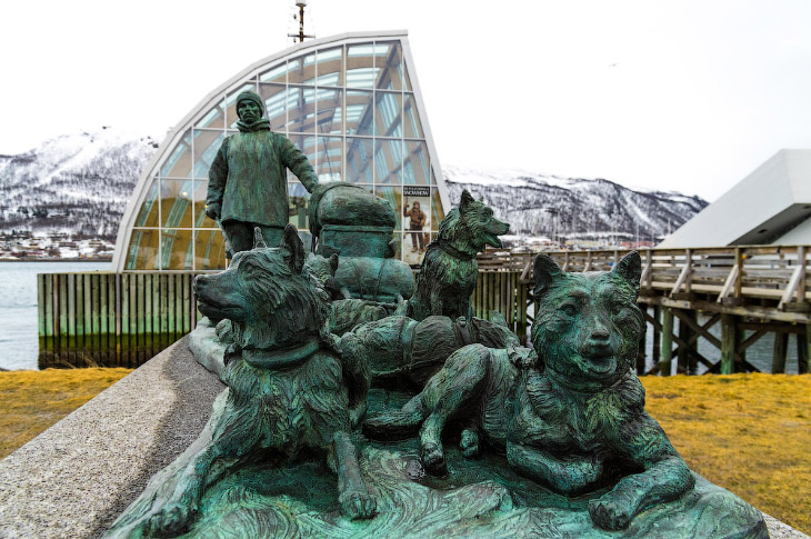 Путешествие по самому северному городу Норвегии Интересное