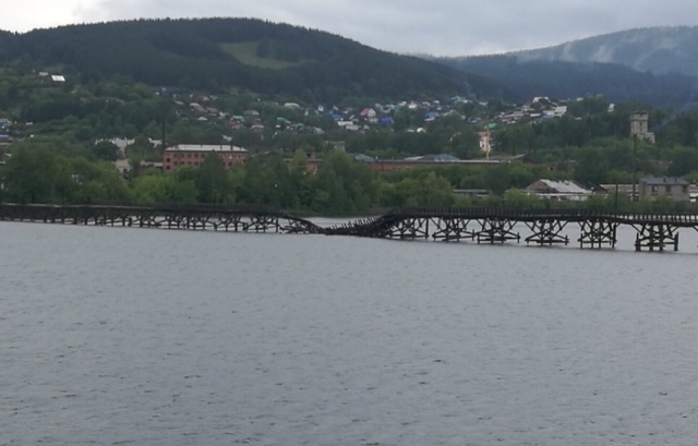 Обрушился самый длинный деревянный мост в России. МиР