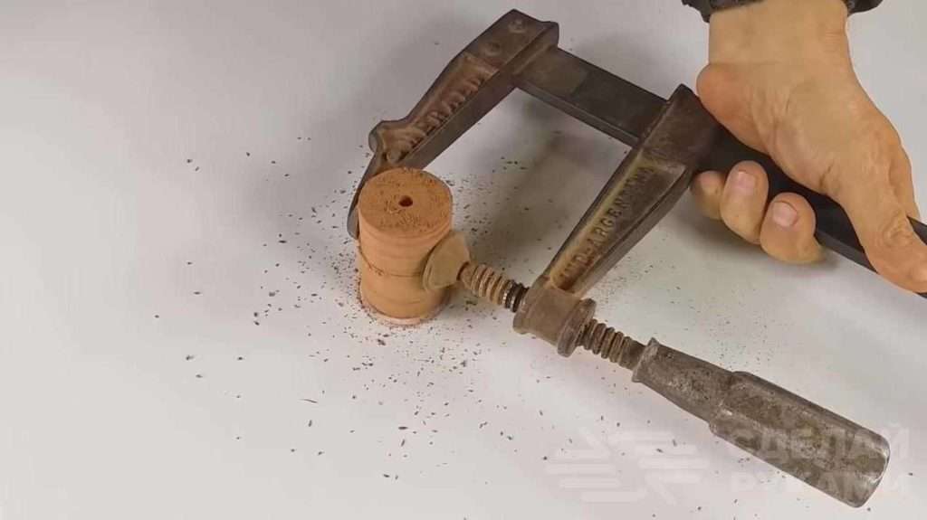 Насадка на дрель для изготовления деревянных ложек Самоделки
