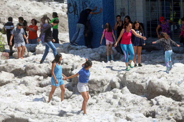 В Гвадалахаре выпал снег Америка