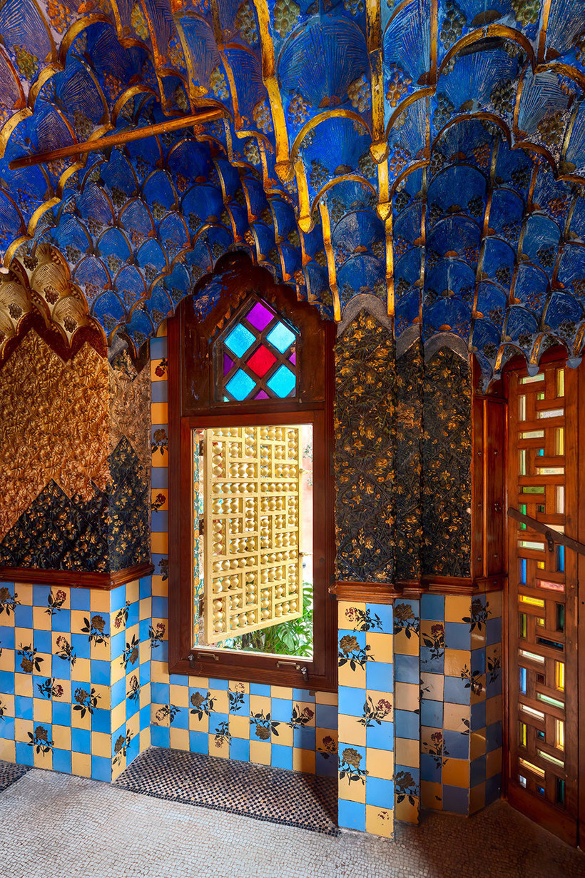 Великолепное творение Гауди — дом Висенс в мельчайших деталях Путешествия,фото