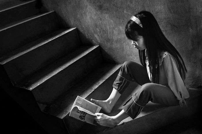 Вєтнамська дівчина, що народилася без рук, навчилася жити повноцінним життям (10 фото)