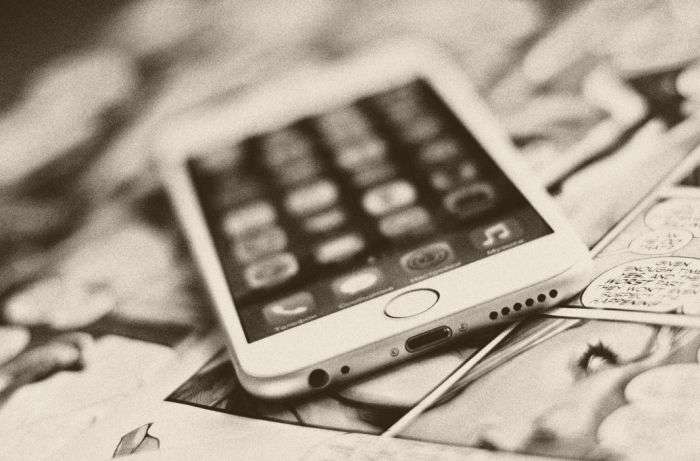 Шахрай розповів про заробіток на блокуванні смартфонів (8 фото + текст)