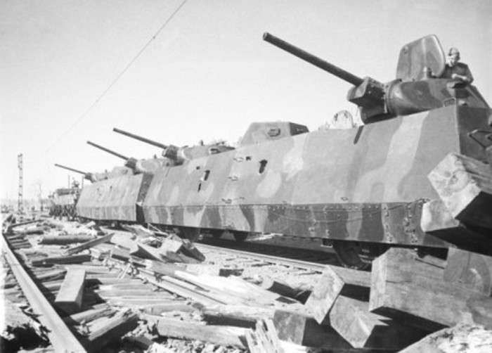 Бій бронепоїздів: «Ілля Муромець» проти «Адольфа Гітлера» (8 фото)