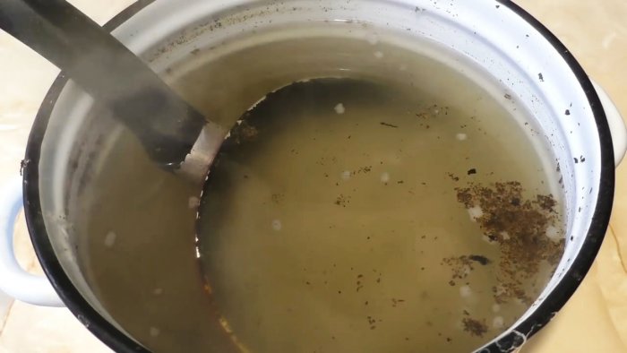 Как очистить очень грязную сковородку без лишних усилий Самоделки