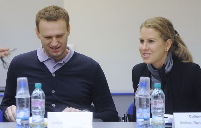 По стопам Навального: Соболь использует финансовую пирамиду Общество,навальный,оппозиция,Соболь