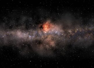 Poeira espacial como berço para os blocos de construção da vida