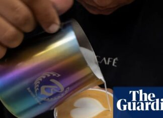 Matige koffie- en thee-inname gekoppeld aan een lager risico op dementie