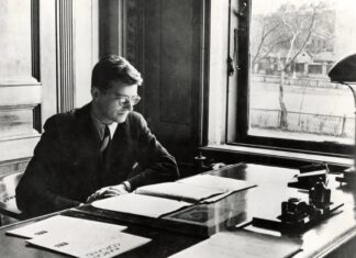 The Tragic, Genius Life of Dmitri Shostakovich