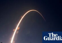Коли дрейфуюча ракета SpaceX зіткнеться з Місяцем і чому це важливо